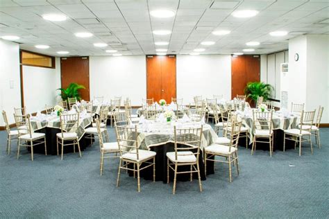 AIM Conference Center, Manila (updated prices 2024) .